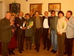 Zbiorowe zdjęcie niektórych uczestników spotkania z bohaterami wieczoru: prof.Kwiatkowskim i Zb.Murzynem